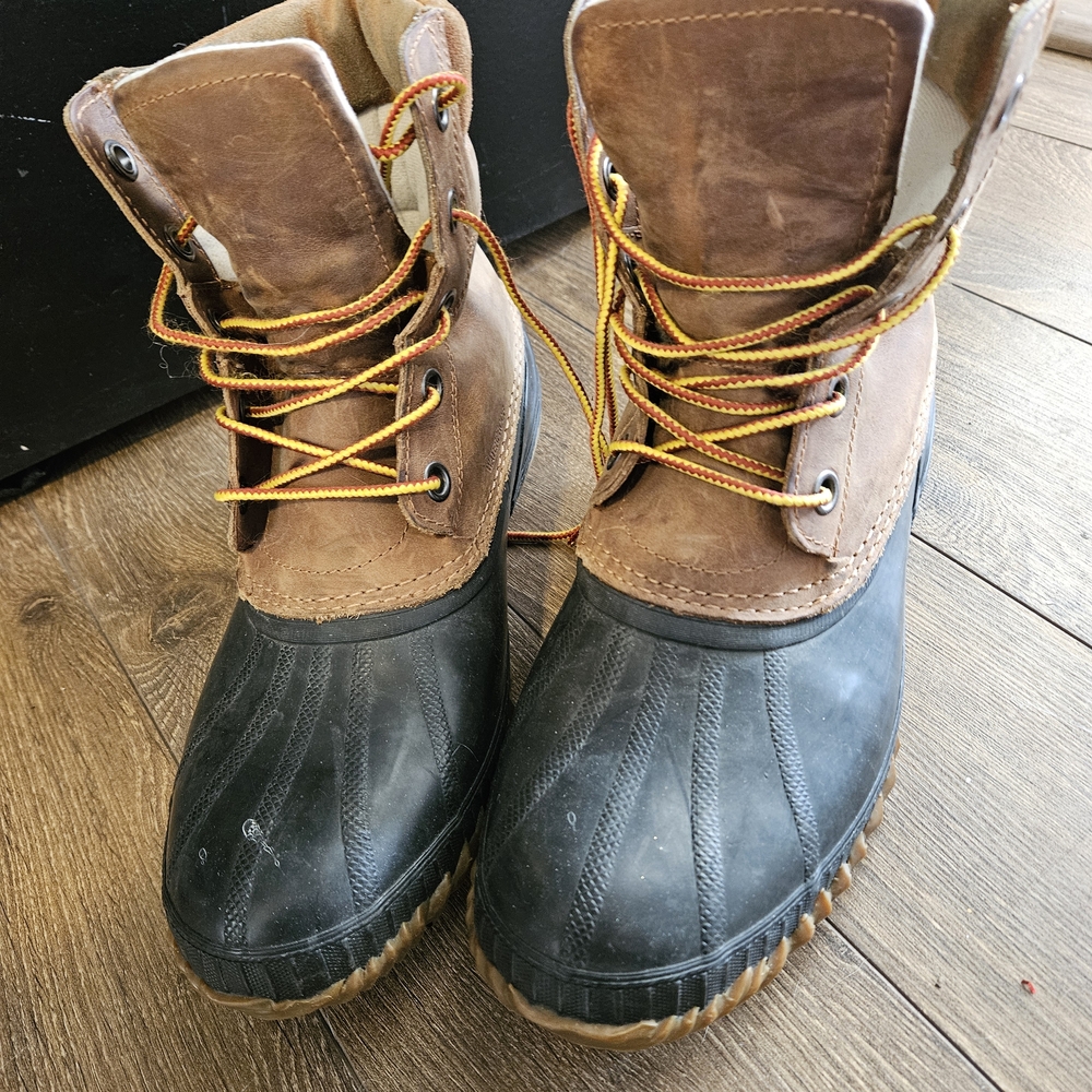Sorel Brown and Black Winter Boots